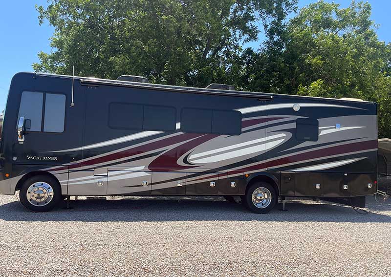 Used RVs By Owner - Holiday Rambler Vacationer 35K